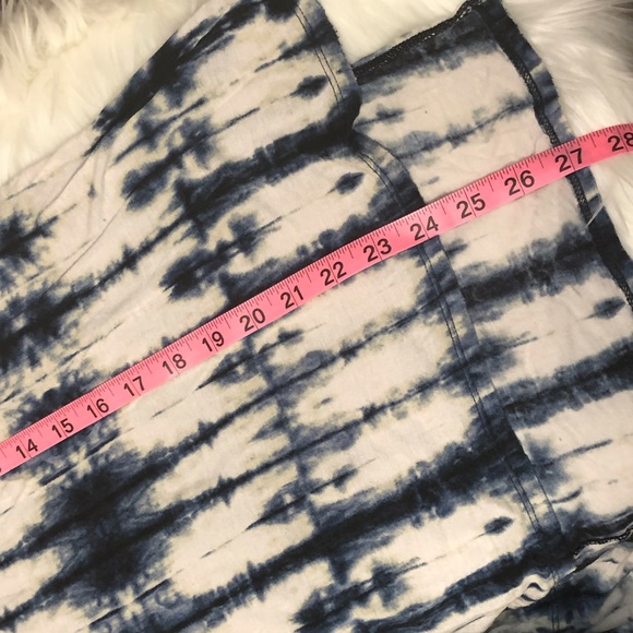 Rock & Republic Tie Dye Short Sleeve V-Neck Tee LG - Picture 6 of 8